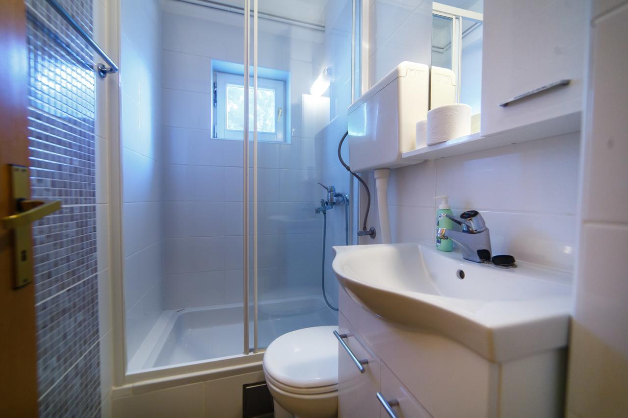 Lucija Appartement Kampor Buitenkant foto