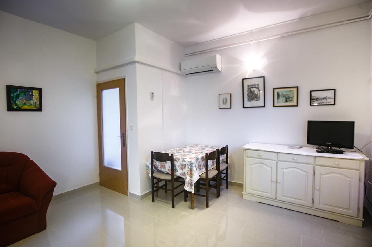 Lucija Appartement Kampor Buitenkant foto